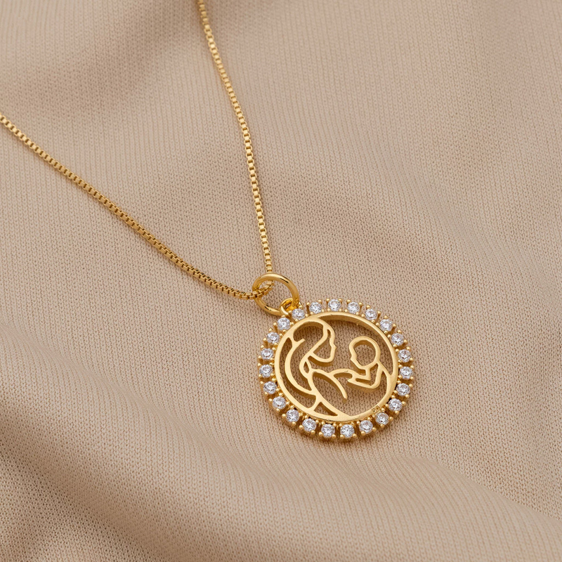 GARGANTILHA AMOR DE MÃE BANHADA EM OURO 18K